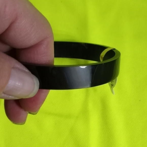 Black gray solid Bangle bracelet - Picture 2 of 6